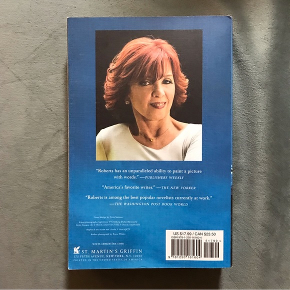 Nora Roberts Novels (Summer Cove & Shelter in Place) - Picture 11 of 11